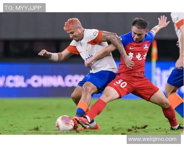 足球回勾技艺解析与实战应用提升球员竞技水平的关键所在 足球回勾技艺解析与实战应用提升球员竞技水平的关键所在